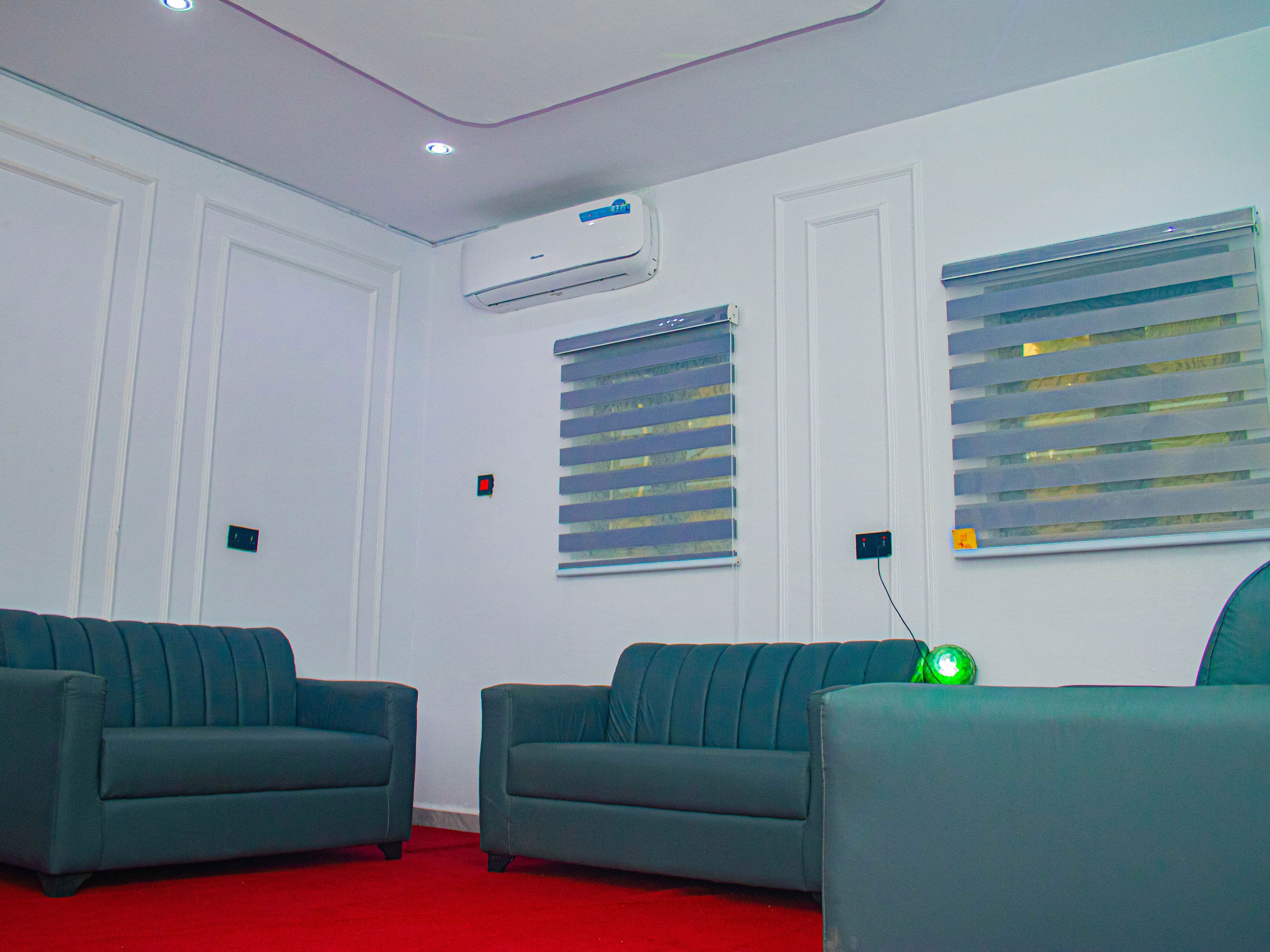 VIP & Lounge Areas — image 4
